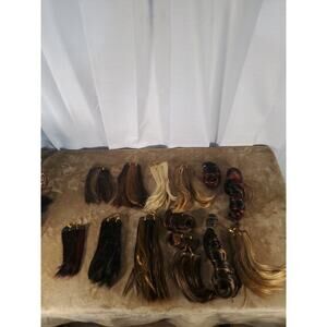 Lot Of 14‎ synthetic hair bundles Multicolor